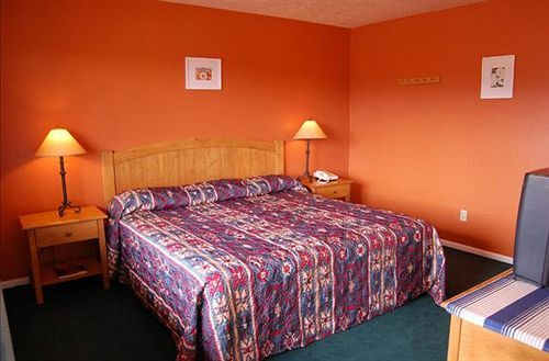 The Rim Rock Motel
