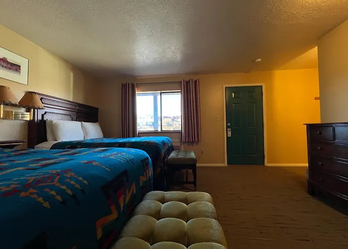 The Rim Rock Inn