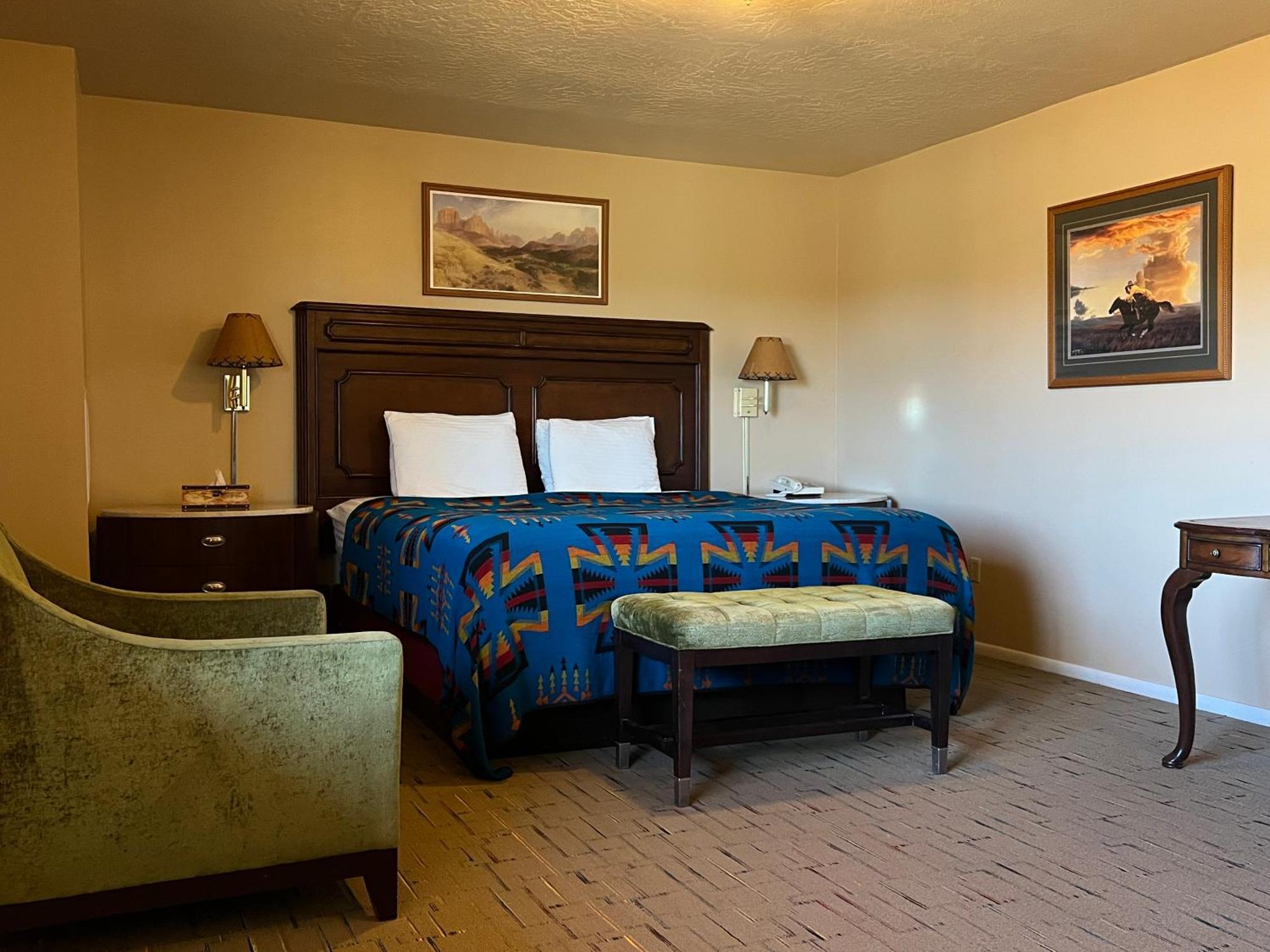 The Rim Rock Motel